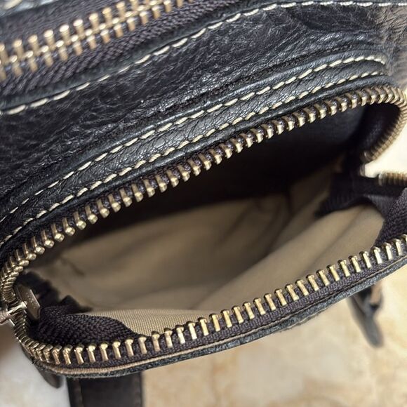 Roots Leather Venetian Tribe Large Cross Body Bag Black - Picture 15 of 16